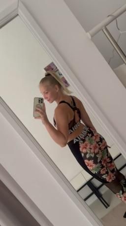 olyablondegirl : to training😍