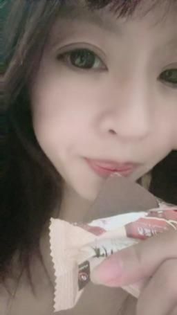lovemeredith : 巧克力派好甜呦，你要不要吃，還是比較想吃我