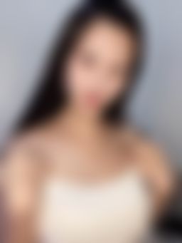 betsy_synus : 🥵脹奶的小隻馬情色誘惑

新粉絲記得私訊《我愛貝熙》領新粉禮呦～～
💡固定每週三、四、五、六晚上10點開播～～