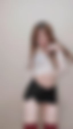 sexyrabbitt : 😈櫃姐化身老師 來上舞蹈課嗎❤️