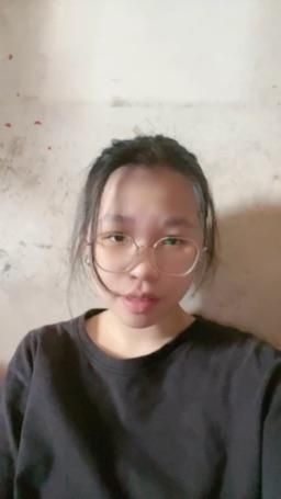 greenbane22844 : 剪壞的瀏海😂