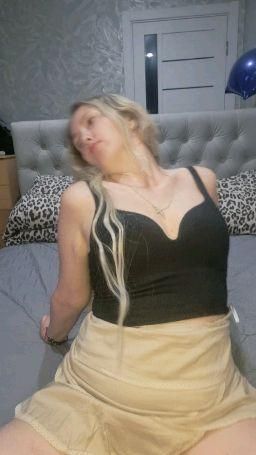 pinkpather : sexy tease me