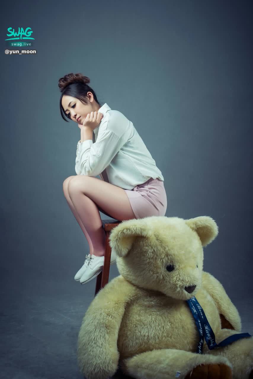 yun_moon : 我與小熊的藝術照棚拍