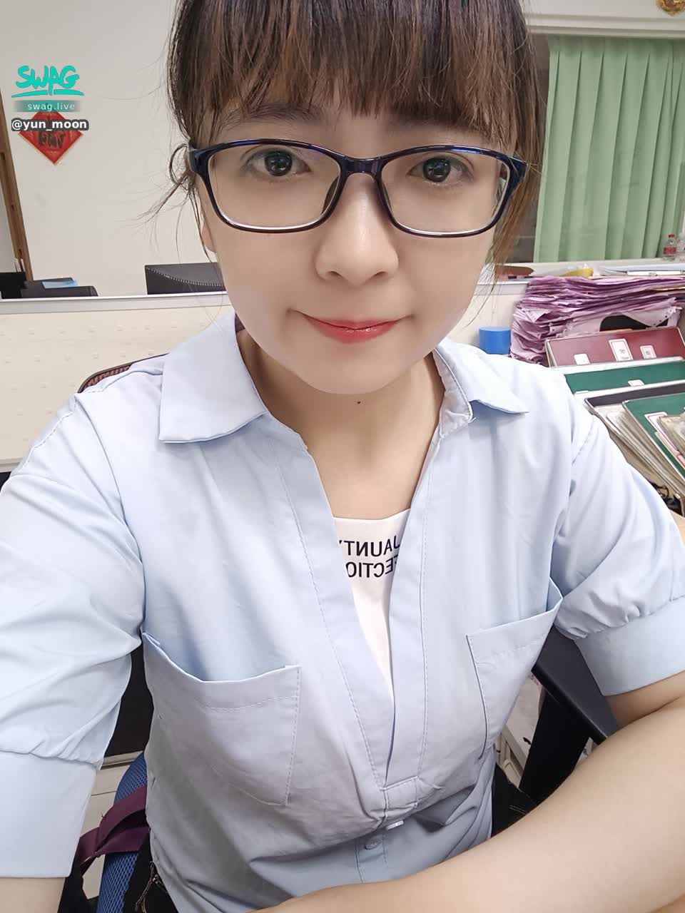 yun_moon : 認真工作的自己~