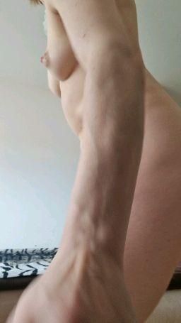 lessikitty : ass pussy  spreading  from  behind