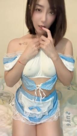 fifibee : 3️⃣5️⃣🔓解鎖第1～35則限動
截圖私訊菲寶❤️領最新影片💦💦💦
✨近3分鐘大尺玩跳蛋影片✨
