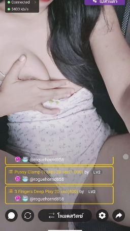 miiyaa : 使用假陽具來幫助