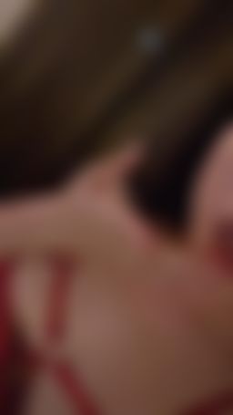 kimberlay : 沾自己的液體來舔❤️‍🔥🈲超級色