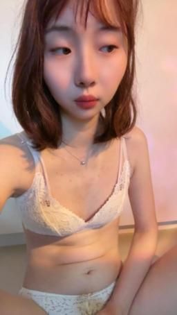 sexyannie : 感謝各位今天來看我直播，
明天6/5下午四點準時開播