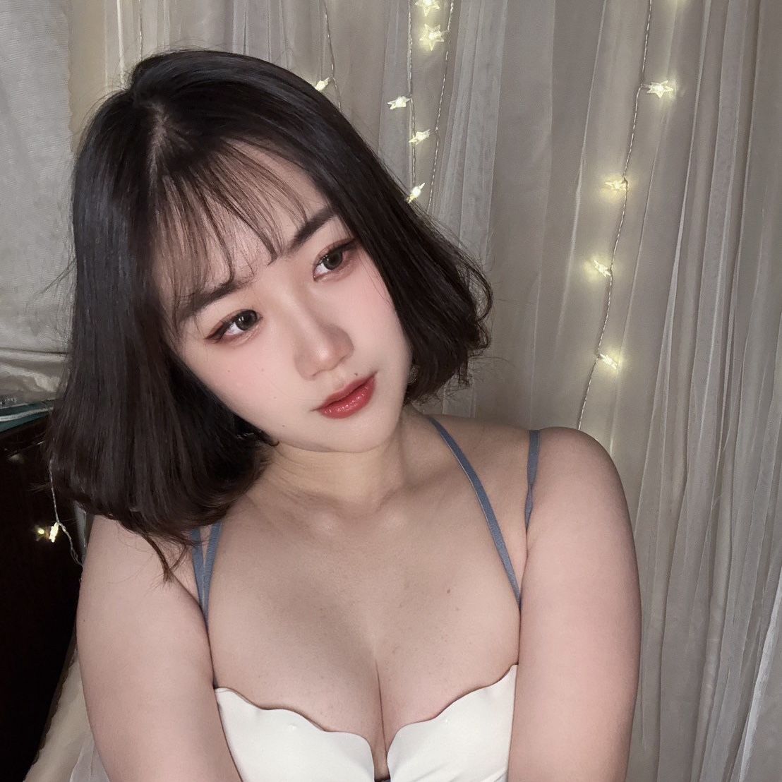 angelyunana's avatar