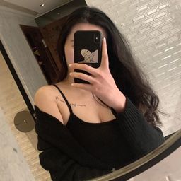 holllyy's avatar