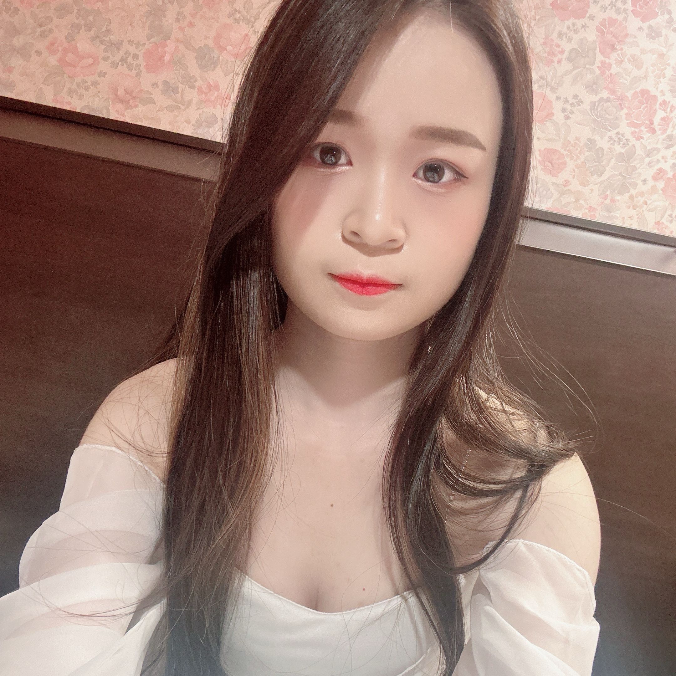 larisa_'s avatar