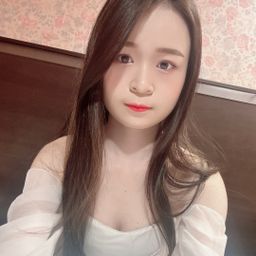 larisa_'s avatar