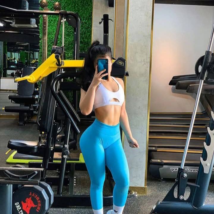 bella12349's avatar